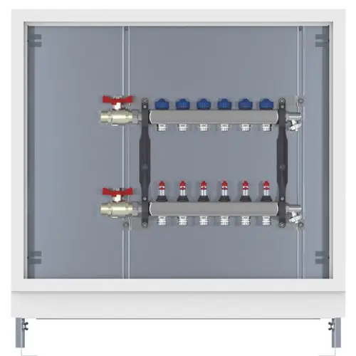 Verteilerstation aus Edelstahl mit Kugelhähnen, montiert in einem Schrank. Kabel und Rohre für die Heizungsinstallation sind sichtbar. Produkt von Roth.